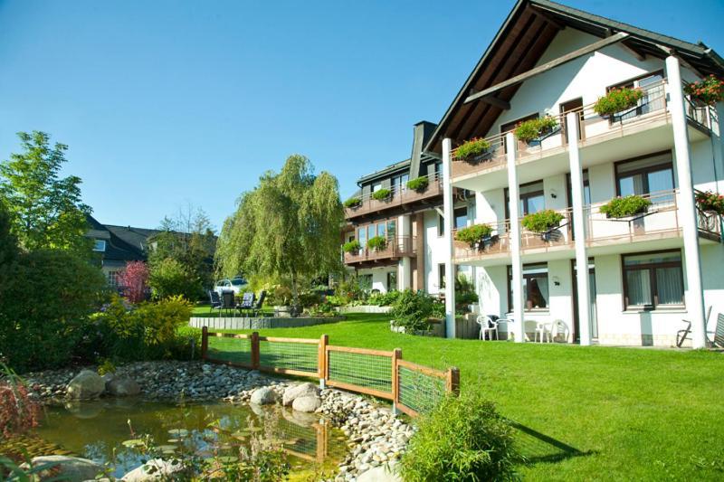 Haus Alexandra Inkl Meinecard Plus Вилинген Екстериор снимка