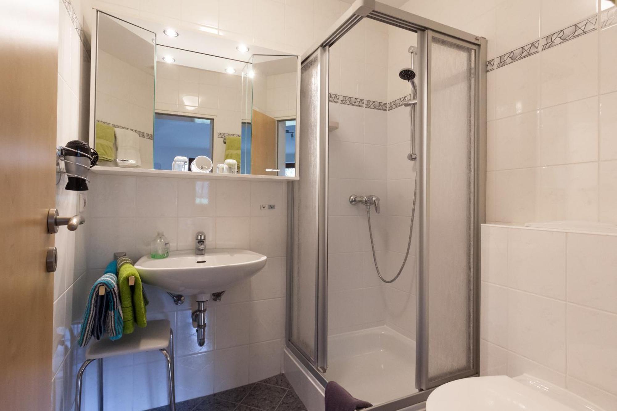 Haus Alexandra Inkl Meinecard Plus Вилинген Екстериор снимка